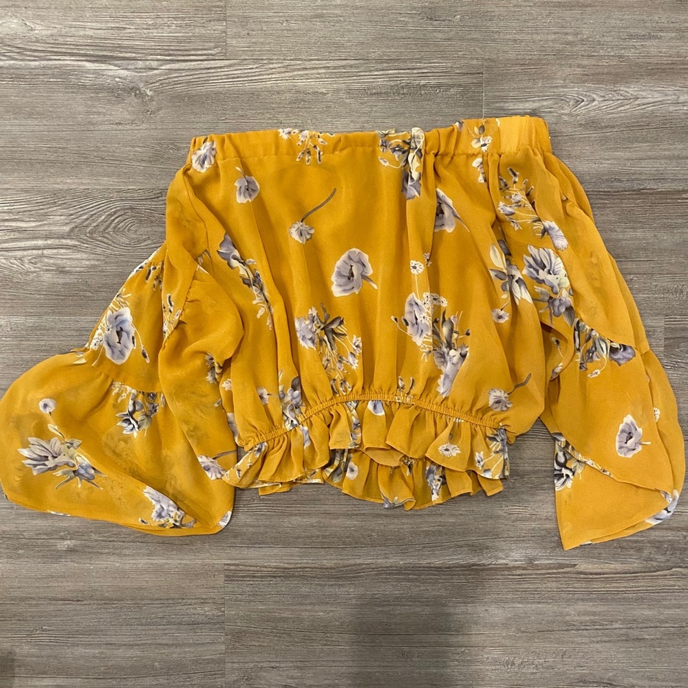 Women’s OTS Top Size Small